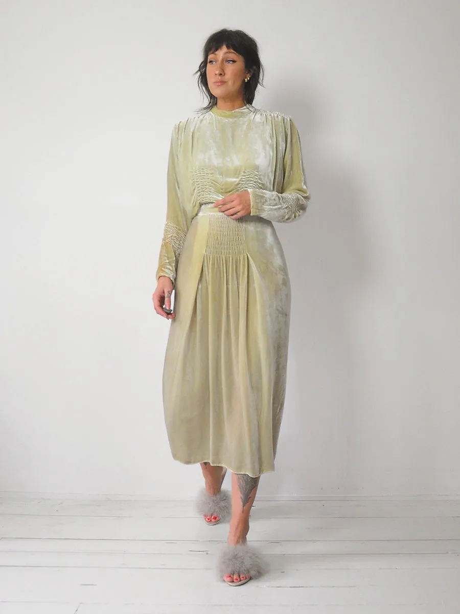 1920's/30's Pear Green Velvet Dress