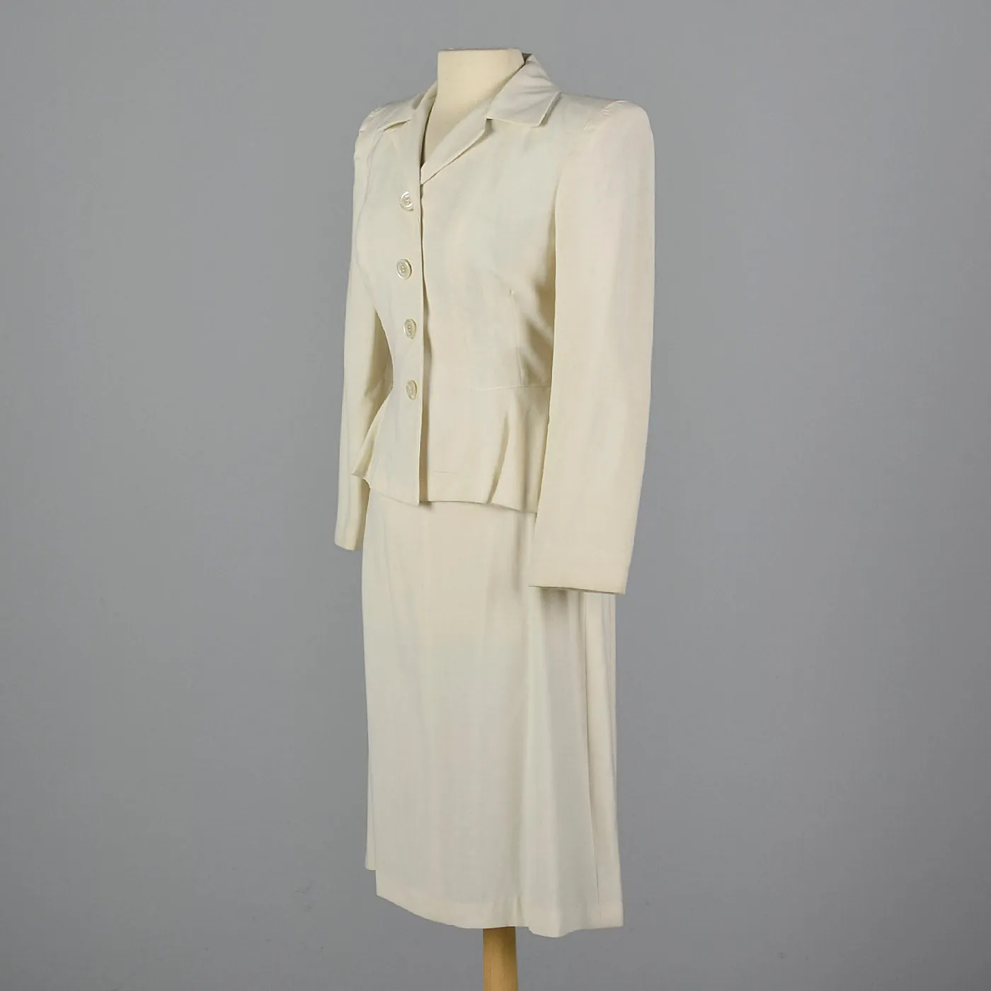 1940s Deadstock White Wool Suit