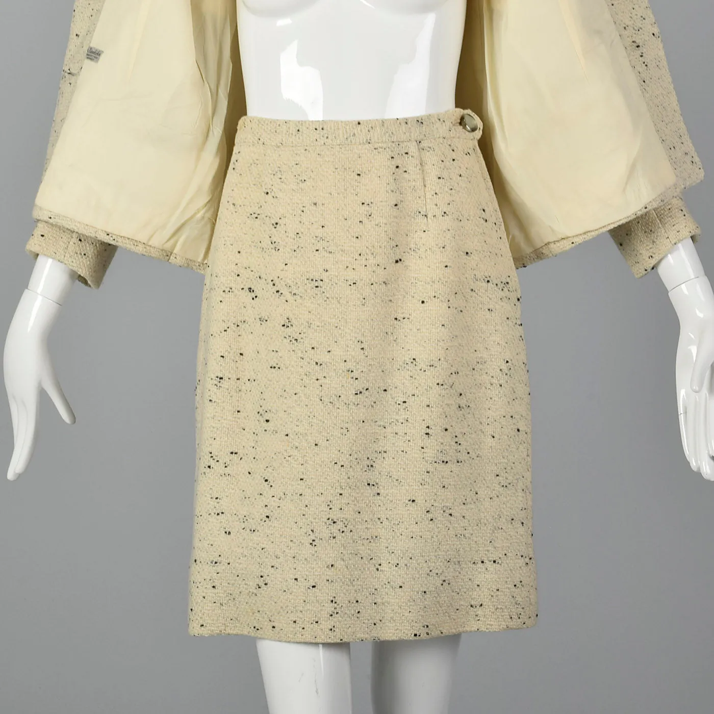 1960s Cream Skirt Suit with Navy Blue Flecks