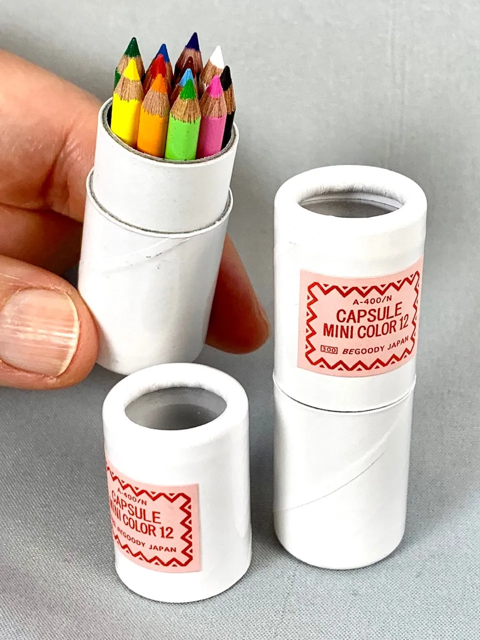 21602 12 sets of 12 mini pencils in mini paper tube-12