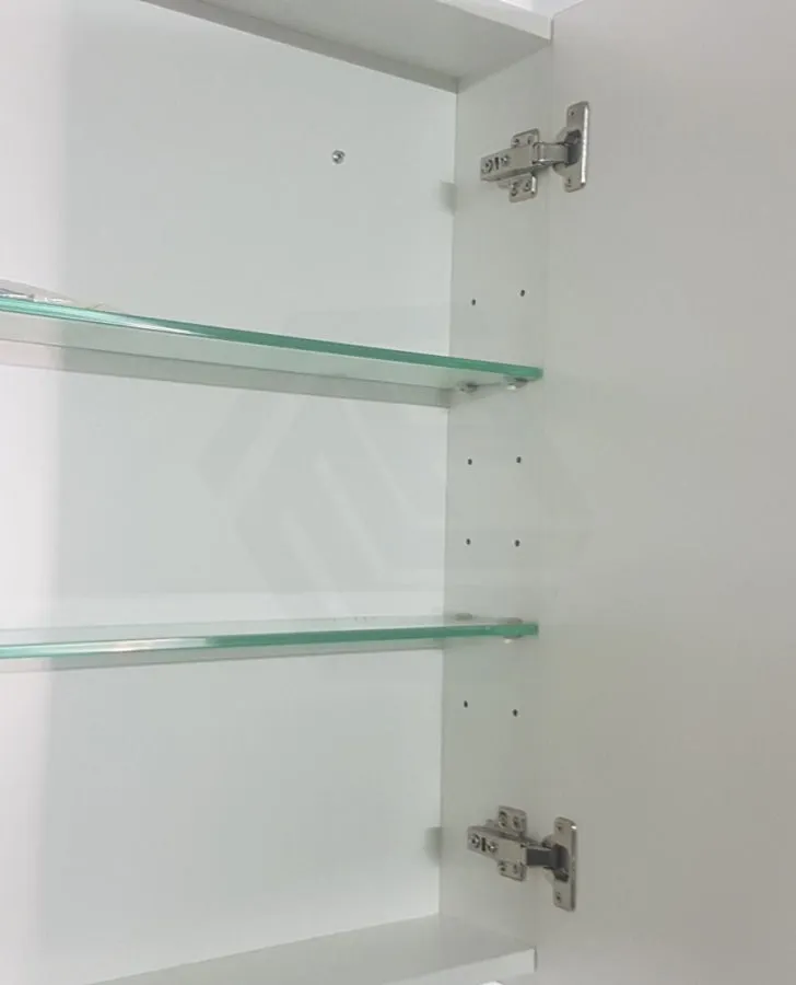 450/600/750/900/1200/1500mm PVC Pencil Edge Gloss White Shaving Cabinet With Mirror Polyurethane White Tempered Glass Shelves