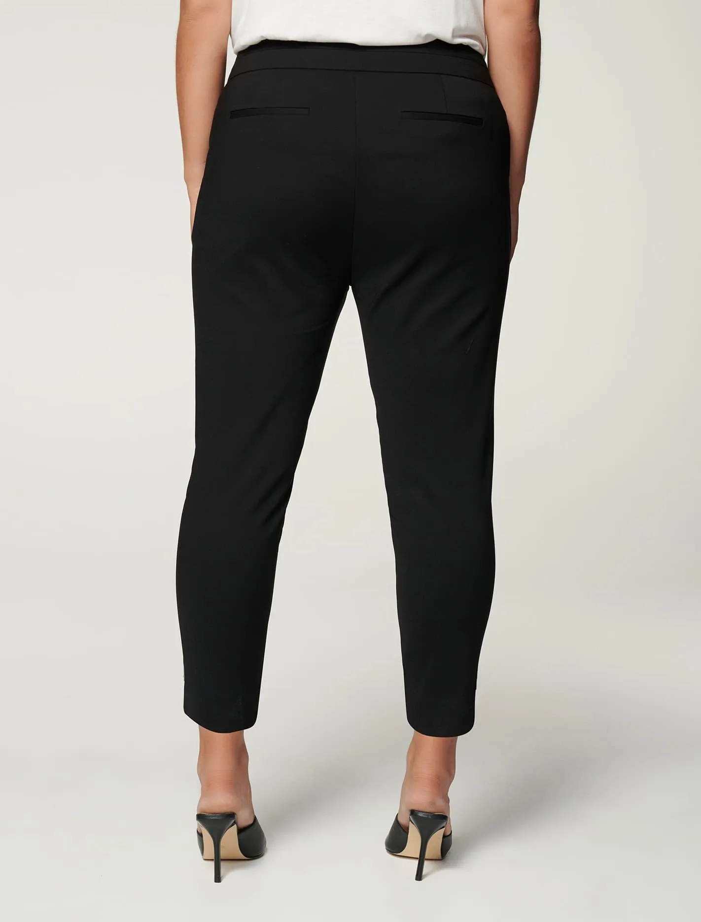 Audrey High Waist Cropped Curve Pant