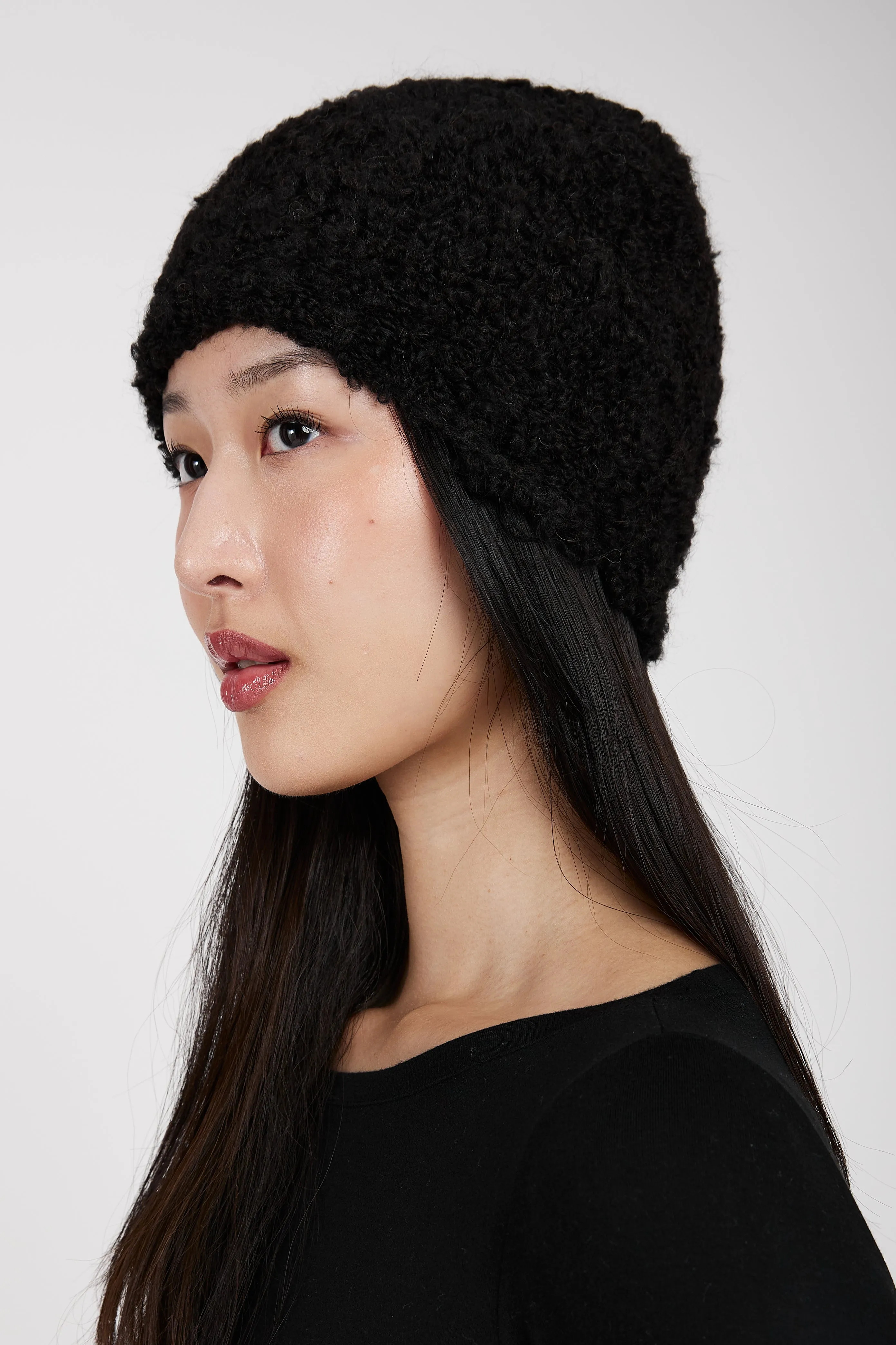 Bouclé Hat in Black