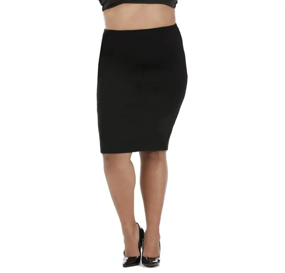 Chic Plus Size Curve-Enhancing Knee-Length Pencil Skirt