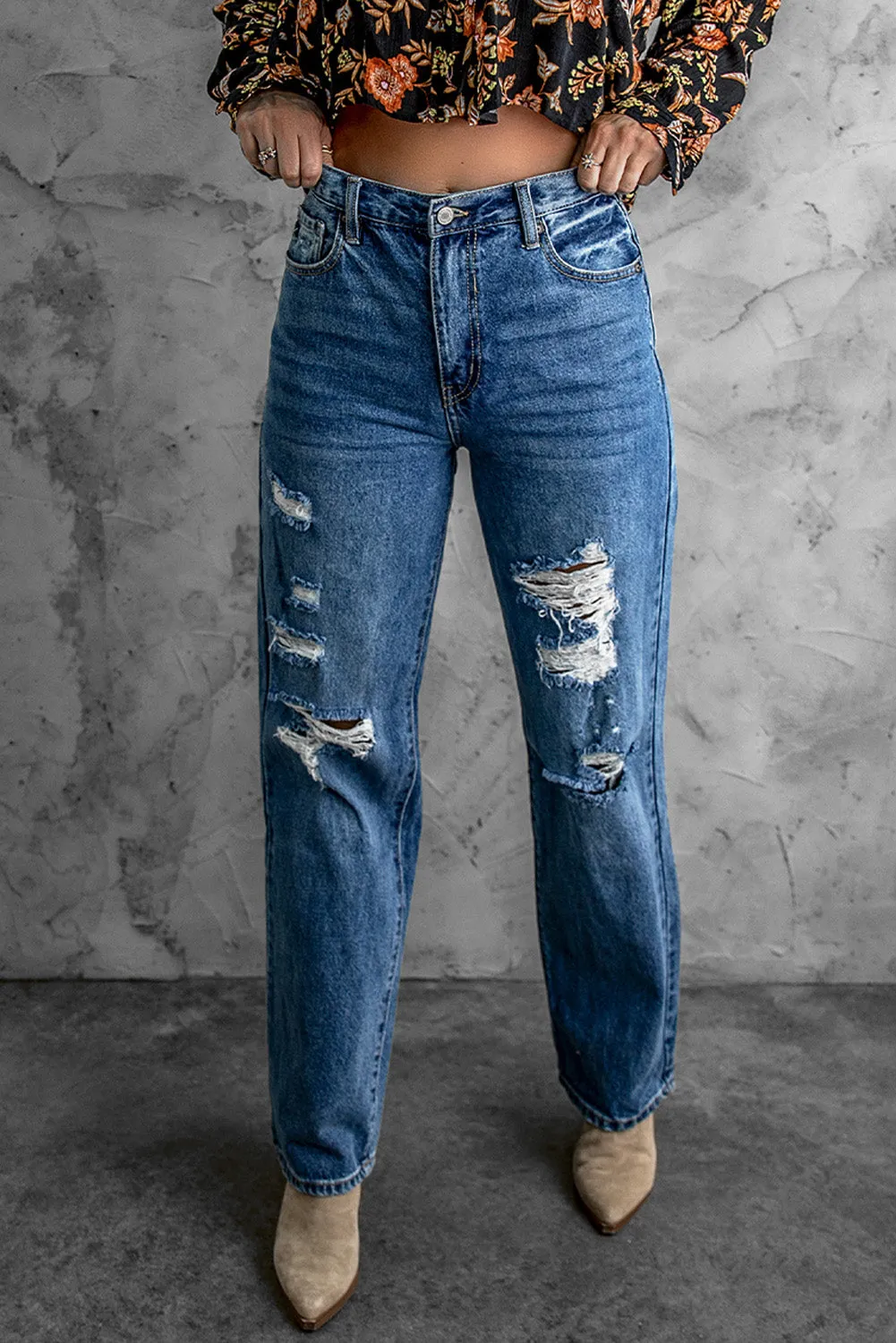 Distressed High Waist Jeans with Pockets