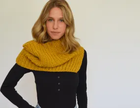 Gold Street Cowl Pattern by Clinton Hill Cashmere