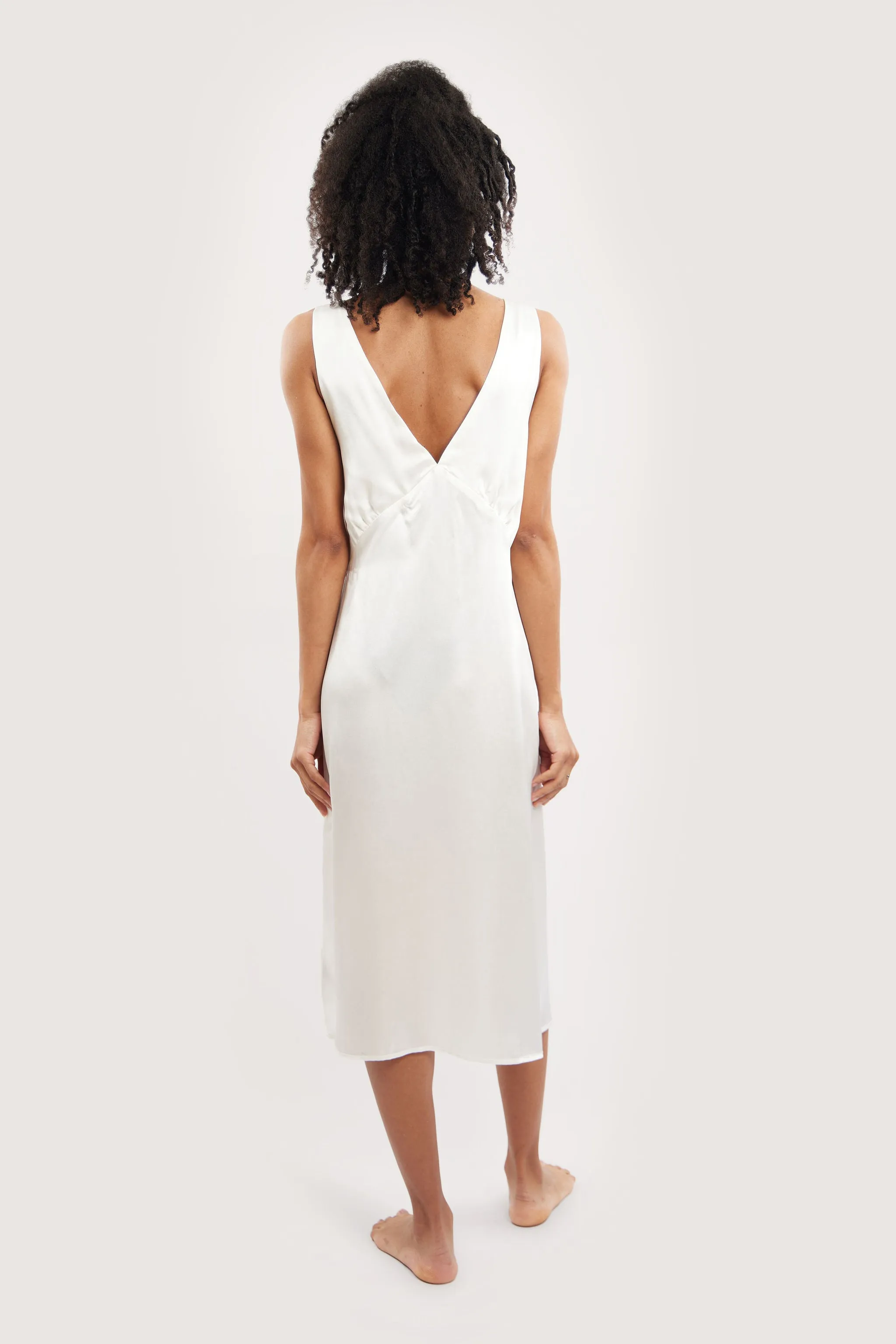 SOPHIA IVORY SILK SLIP