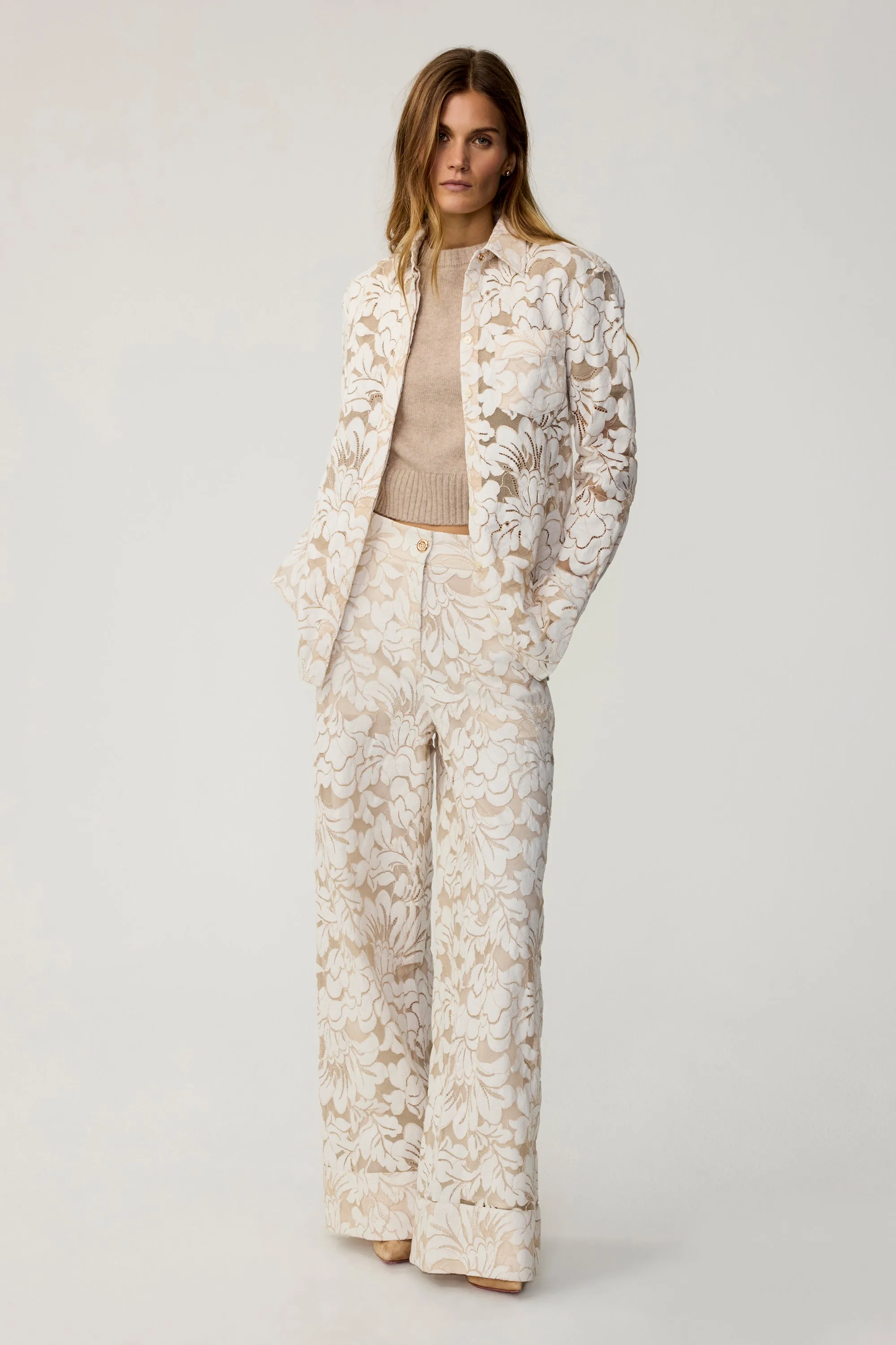 Suri High-Waist Lace Pants