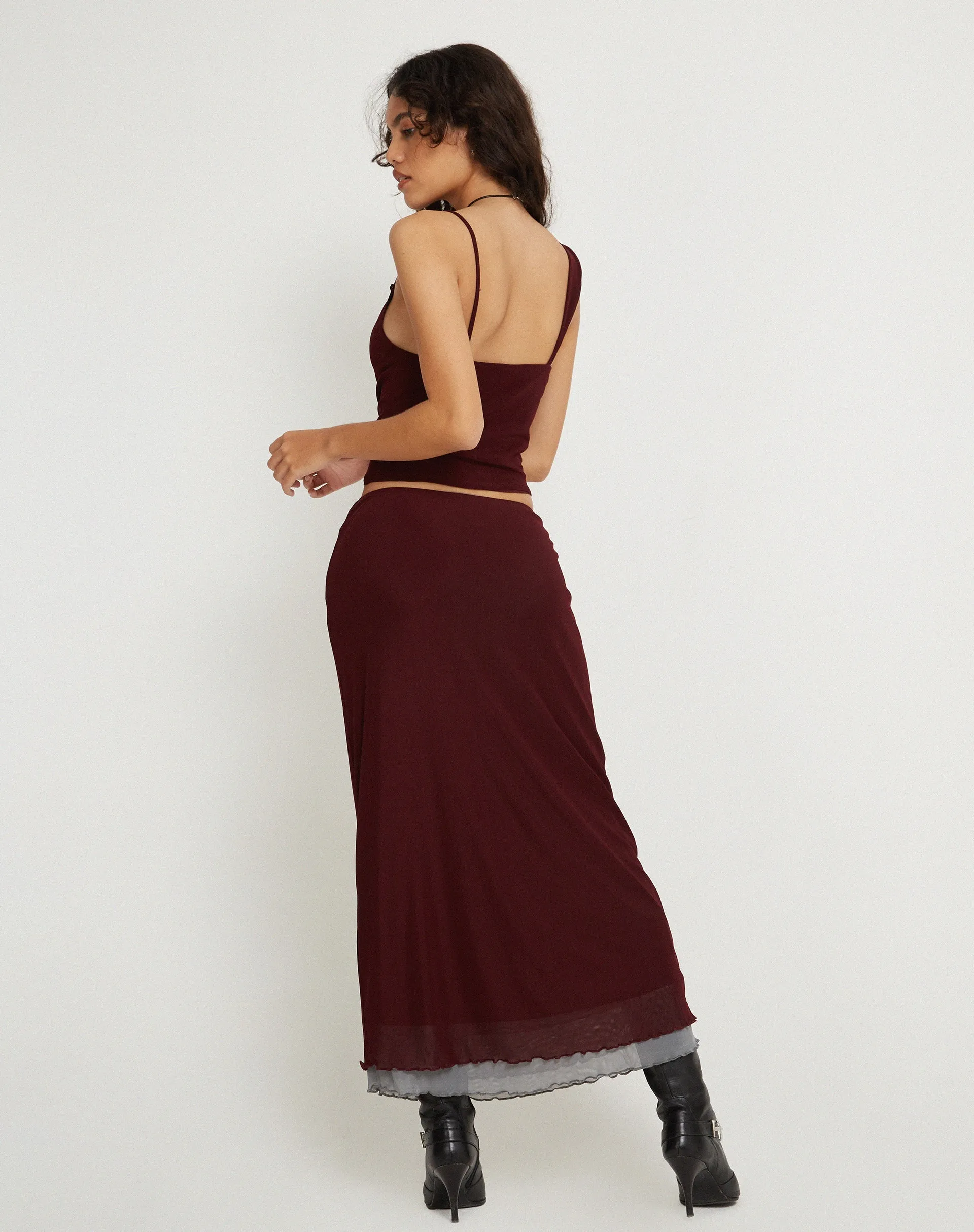 Tresha Maxi Skirt in Mesh Burgundy