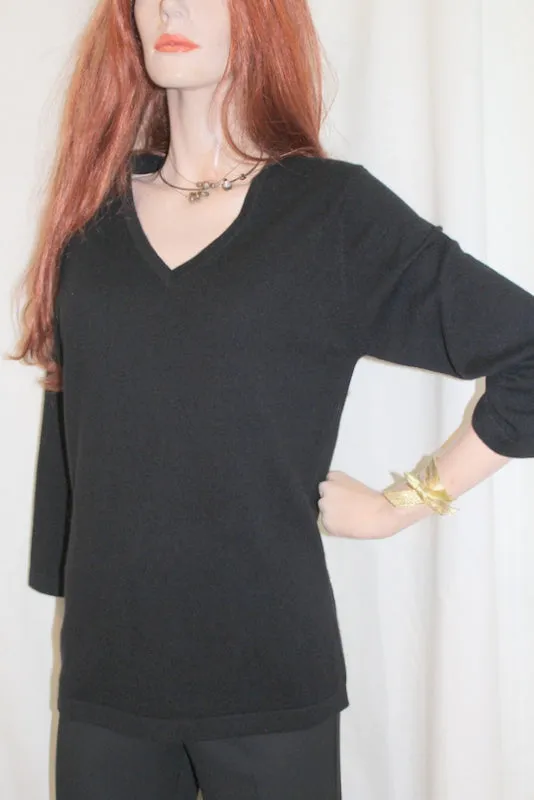 Womens Soft Black Cashmere Three-Quarter Sleeve V-neck Sweater (was £89.99)